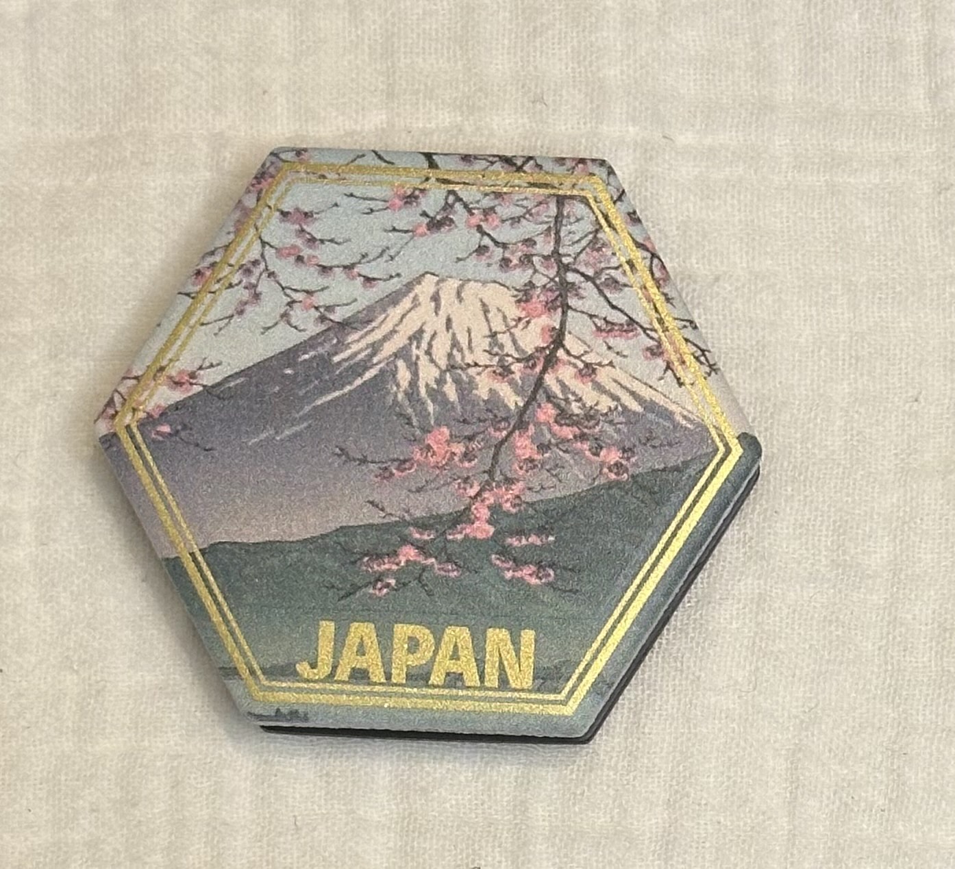 #181 日本ご当地マグネット 富士山×桜 六角形マグネット