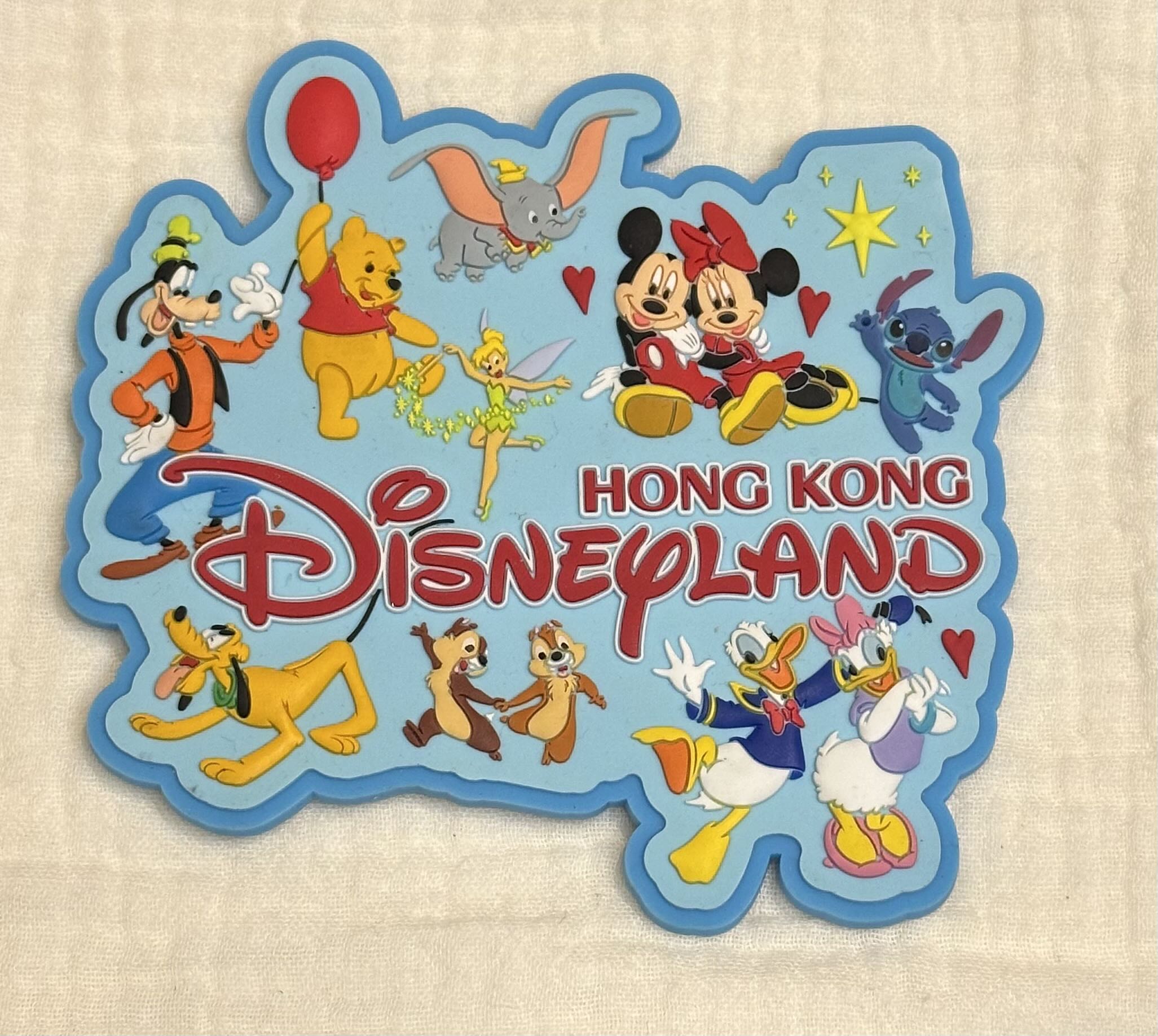 #097 香港ディズニー限定マグネット ディズニ０キャラクター大集合マグネット