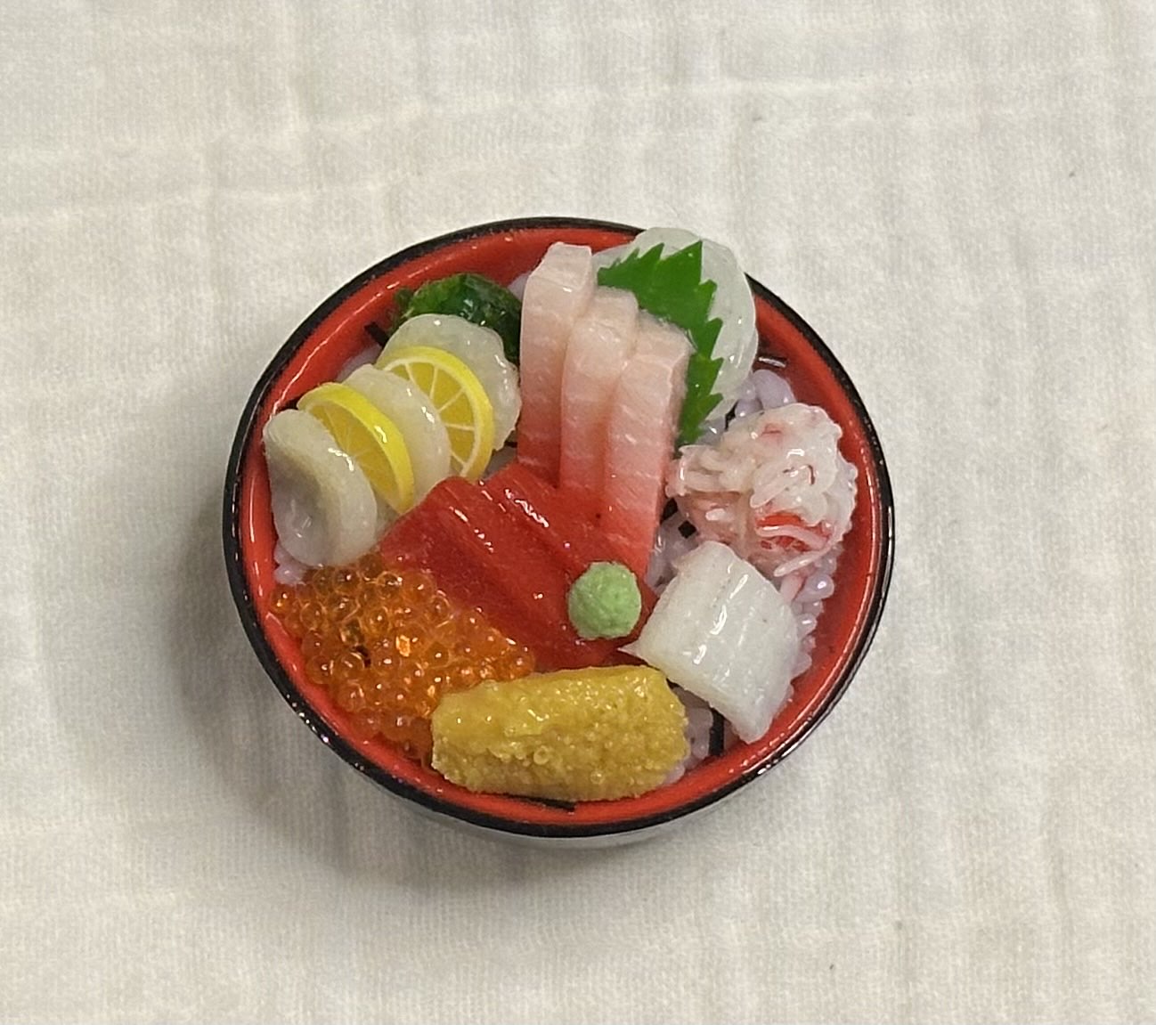合羽橋で購入した海鮮丼の食品サンプルマグネット
