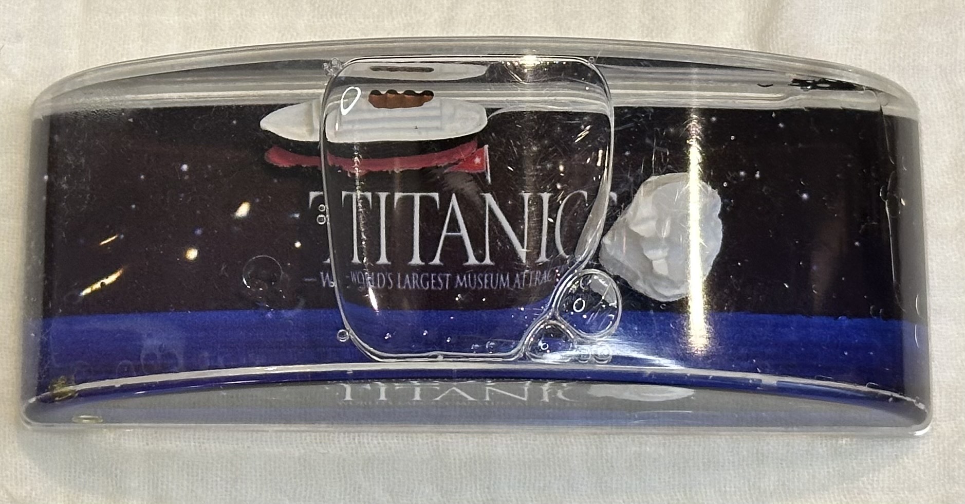 #137 アメリカテネシー州ピジョンフォージ タイタニック博物館 タイタニックマグネット