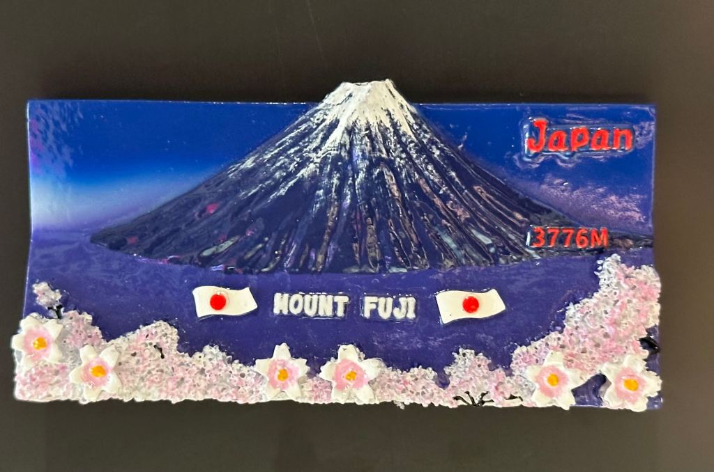 山梨ご当地マグネット 富士山どーんゴツゴツマグネット